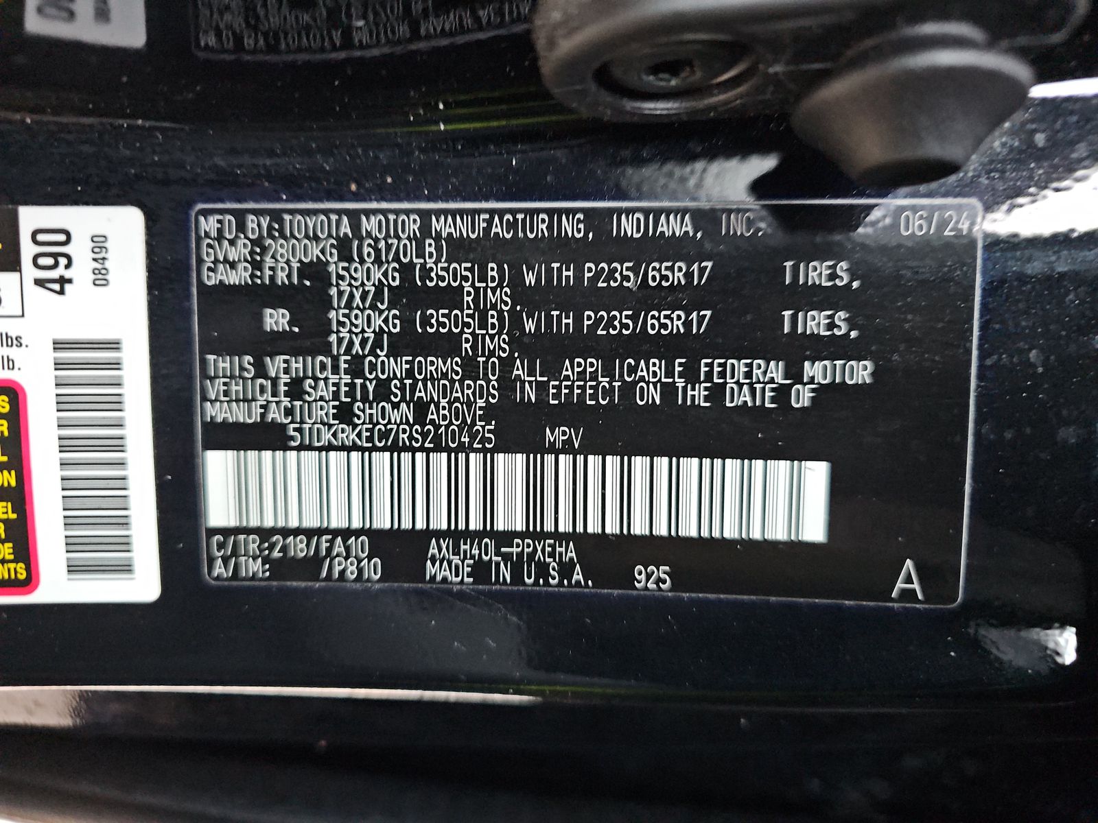 2024 Toyota Sienna LE FWD