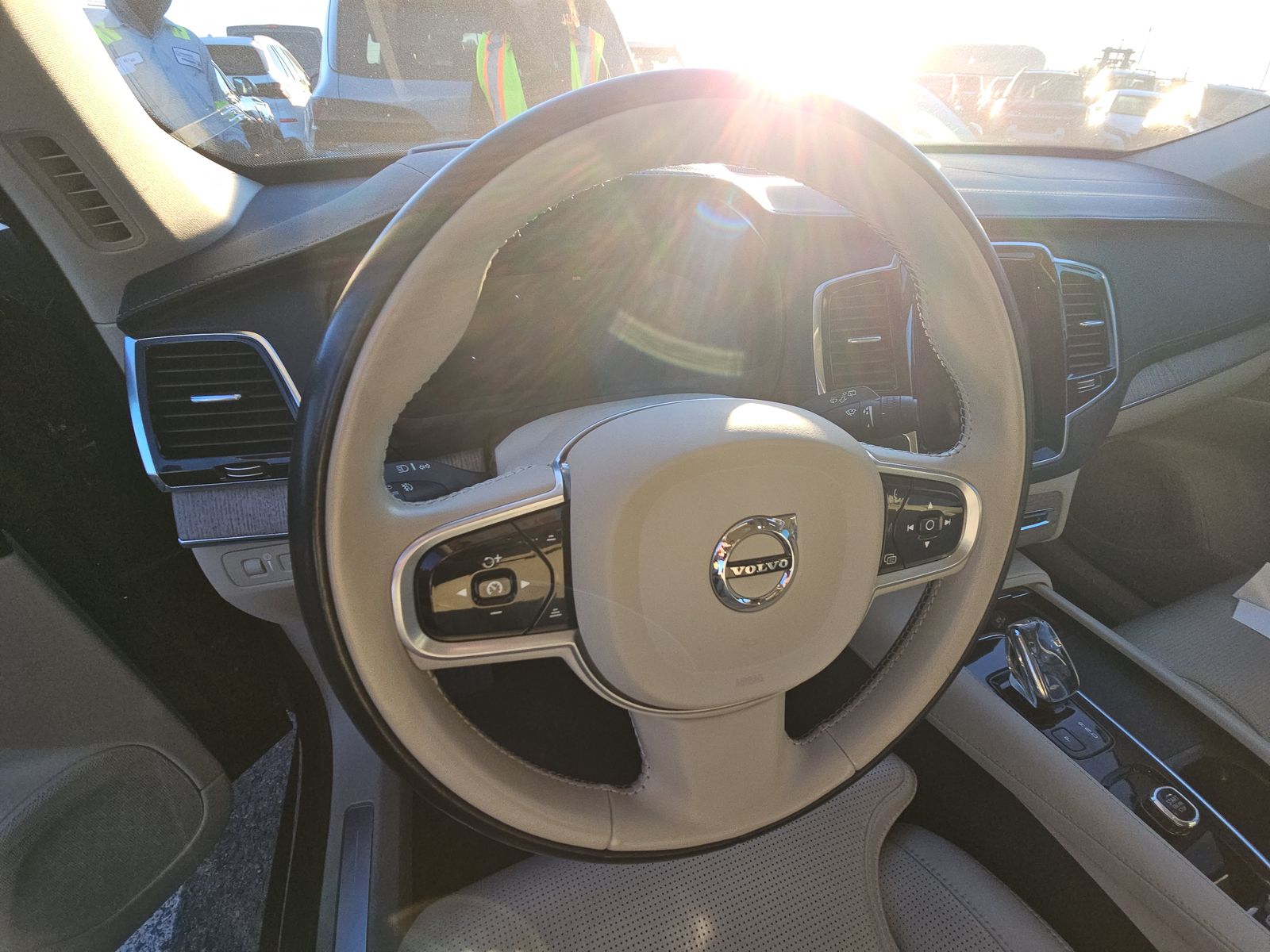 2022 Volvo XC90 Recharge T8 Inscription AWD
