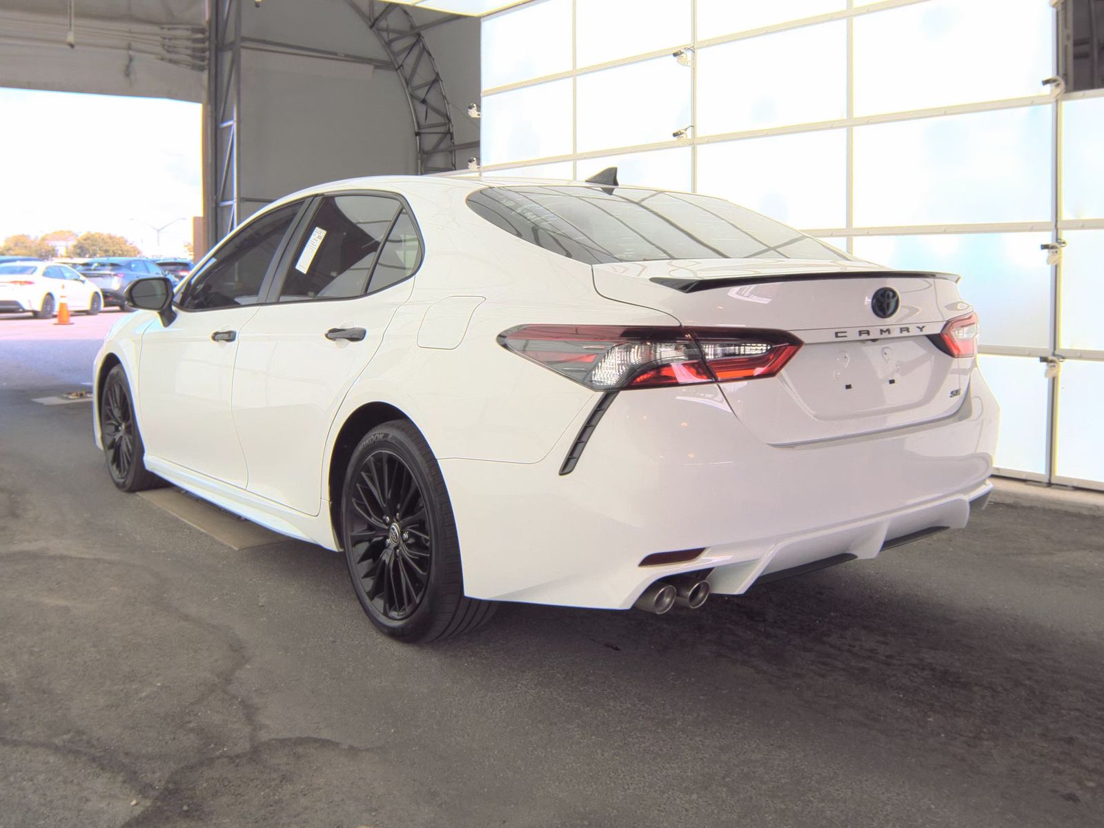 2022 Toyota Camry Hybrid Nightshade FWD