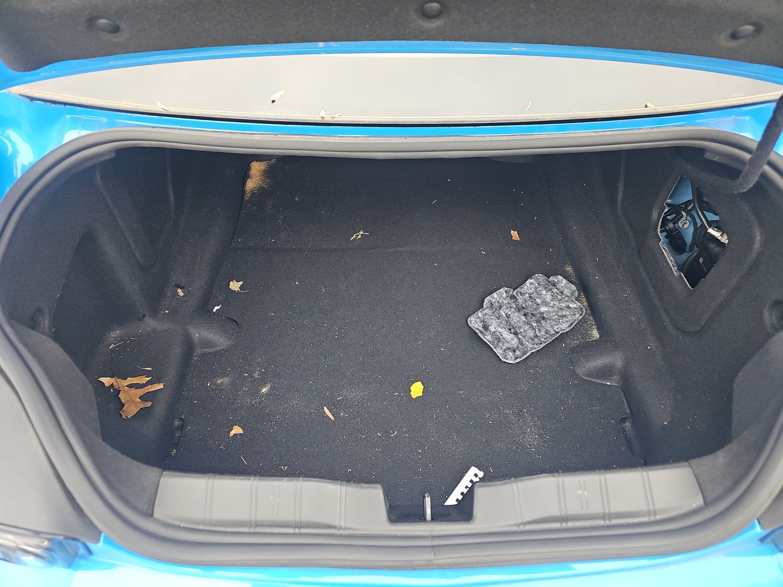 2023 Chevrolet Camaro 1LT RWD