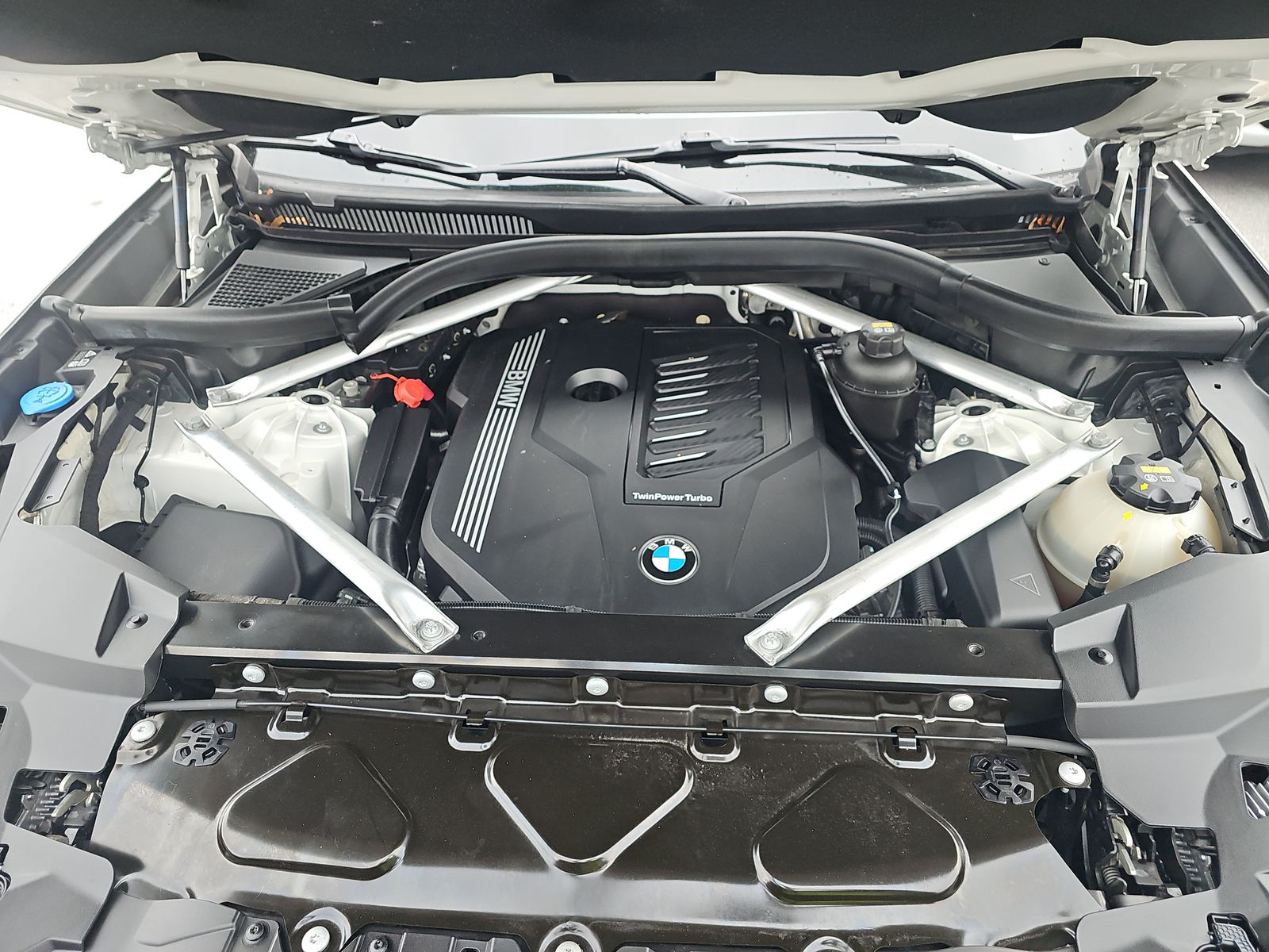 2020 BMW X5 xDrive40i AWD