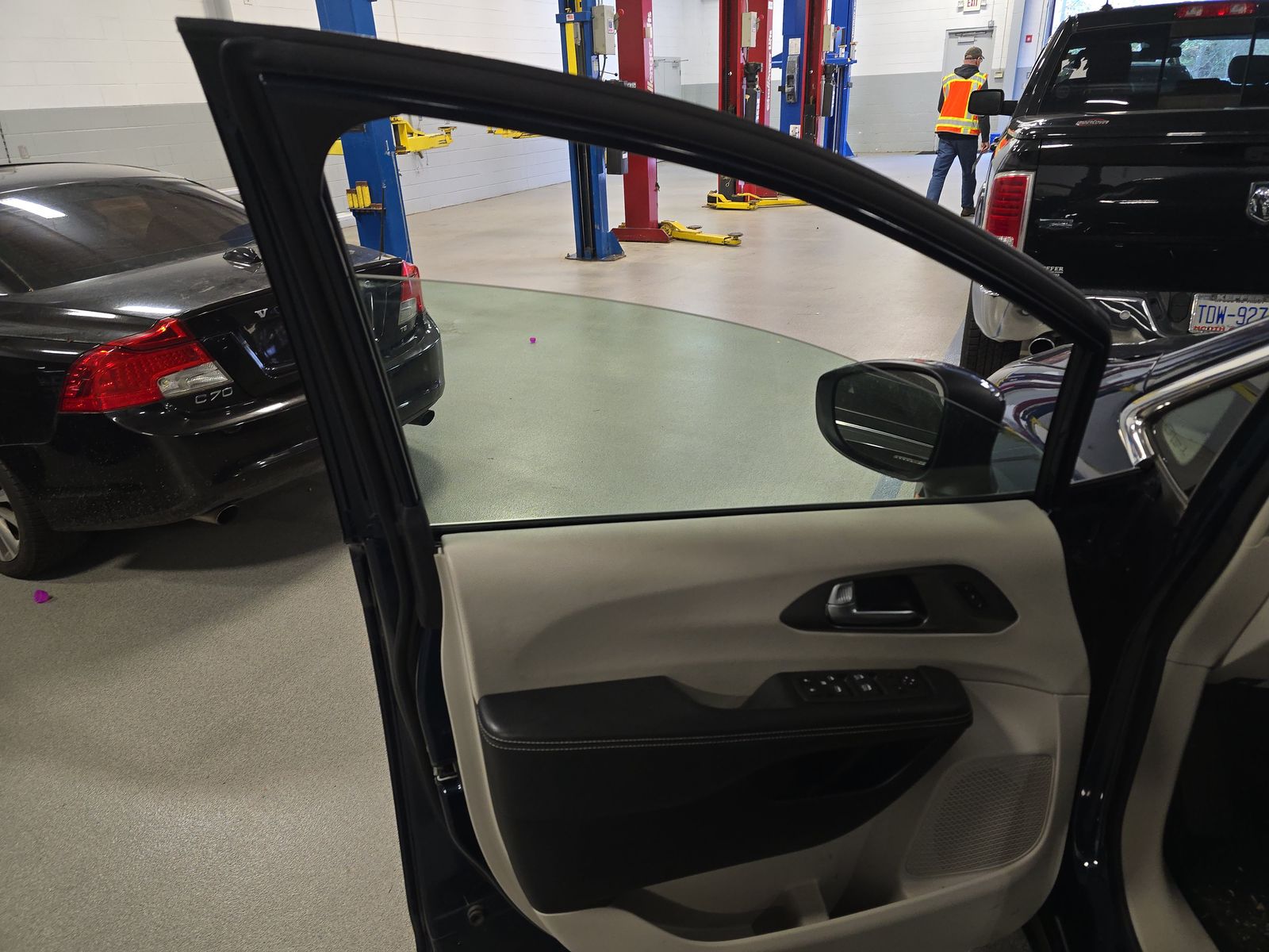 2023 Chrysler Pacifica Touring L FWD