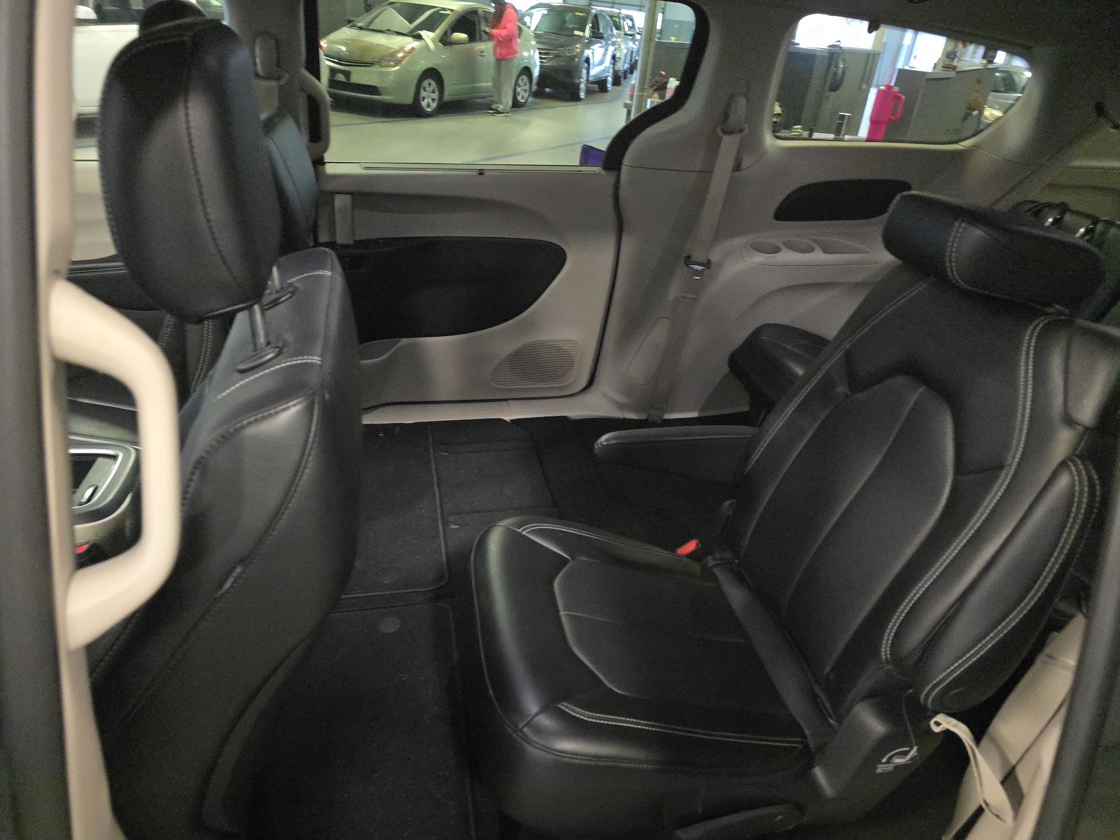 2023 Chrysler Pacifica Touring L FWD