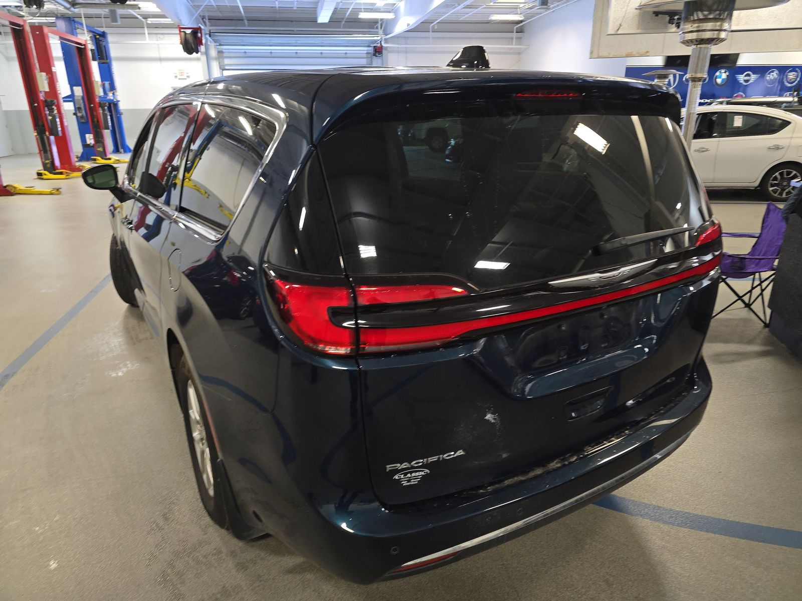 2023 Chrysler Pacifica Touring L FWD