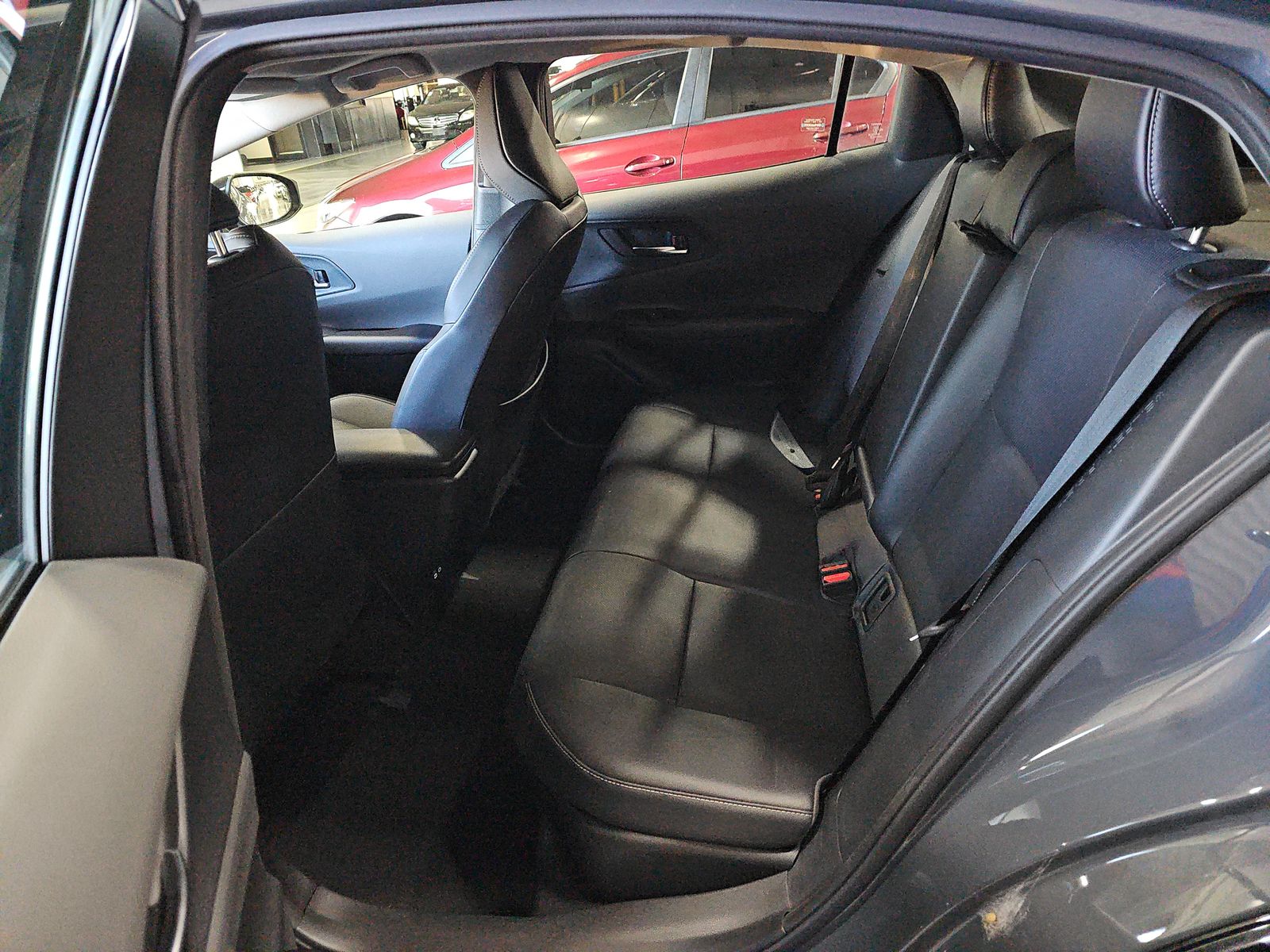 2024 Toyota Prius XLE FWD