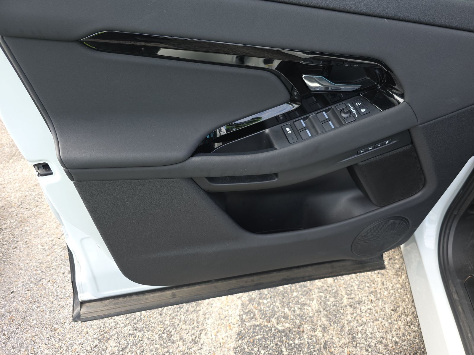 2024 Land Rover Range Rover Evoque S AWD