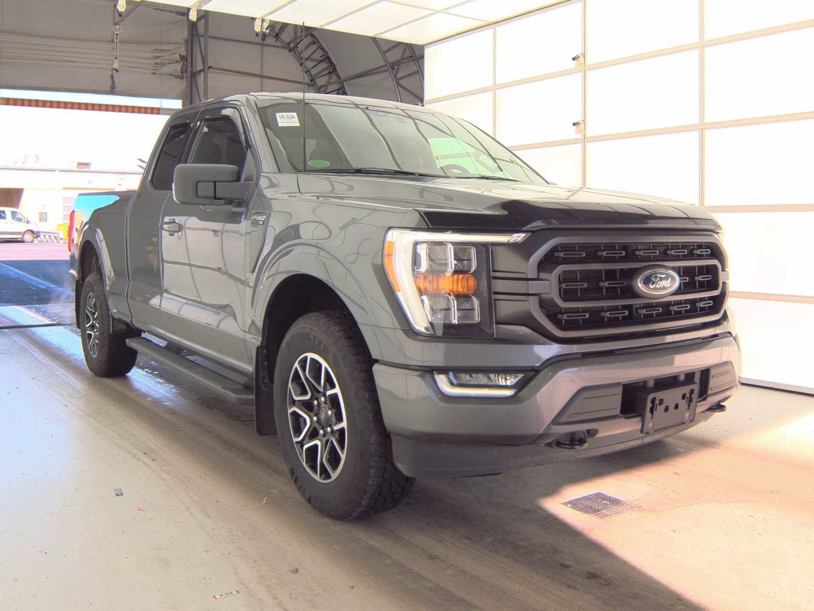 2023 Ford F-150 XLT AWD