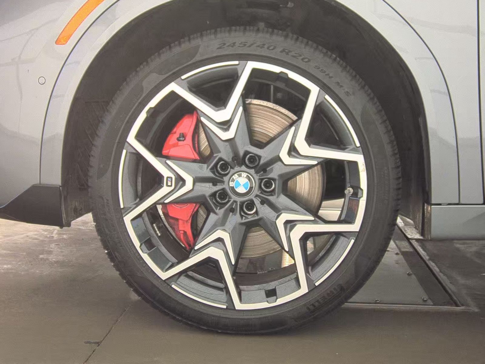 2025 BMW X2 M35i AWD