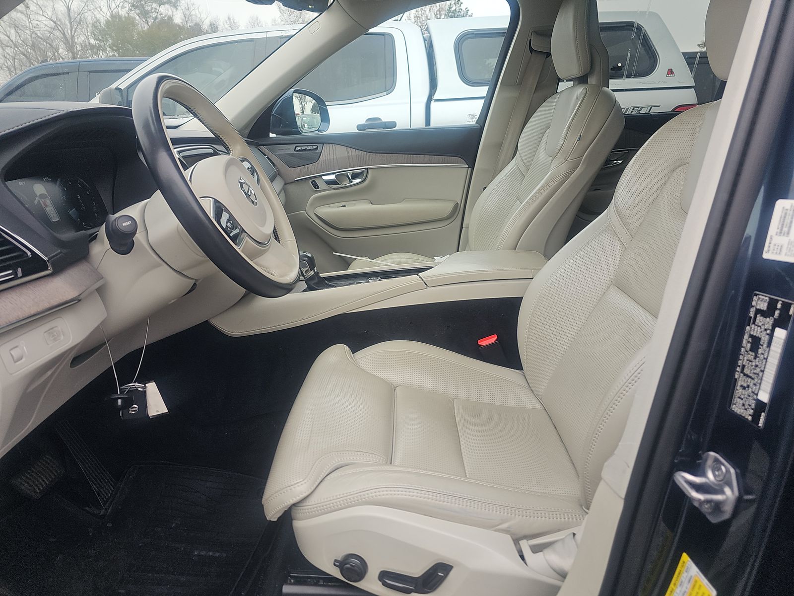 2021 Volvo XC90 T6 Inscription AWD