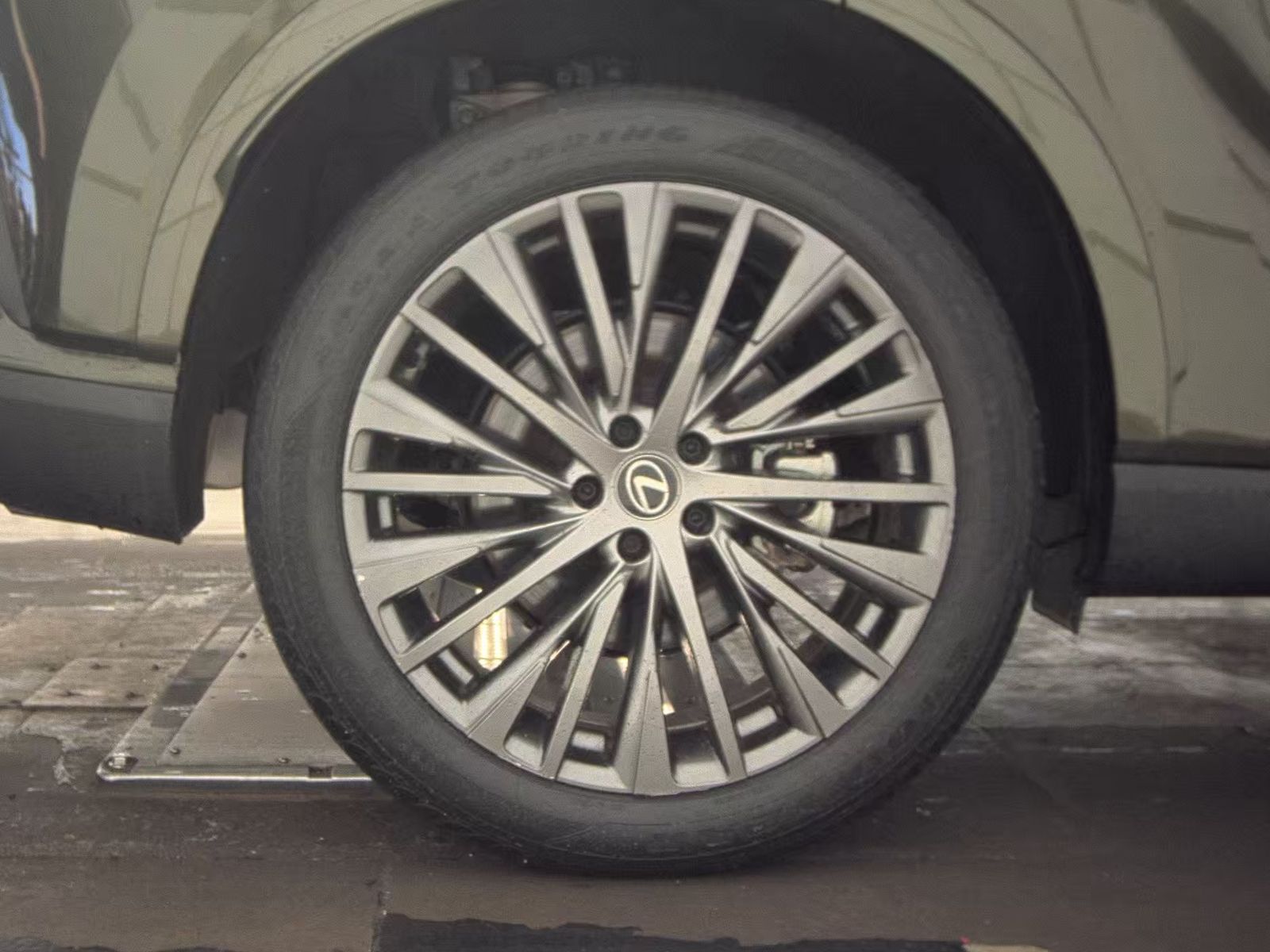 2023 Lexus RX RX 350h Luxury AWD