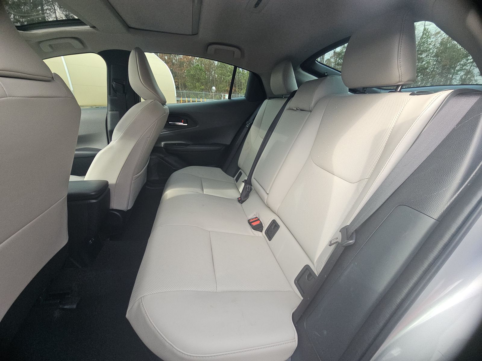 2024 Toyota Prius XLE FWD