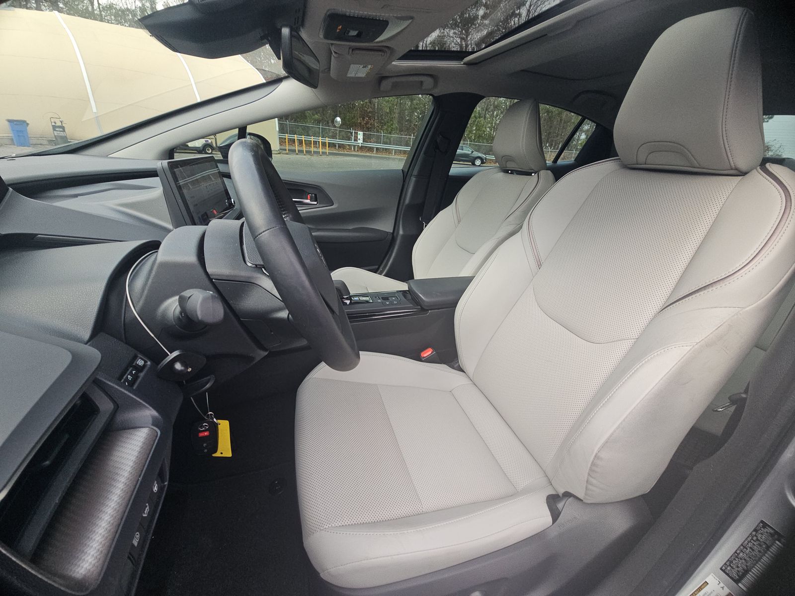 2024 Toyota Prius XLE FWD