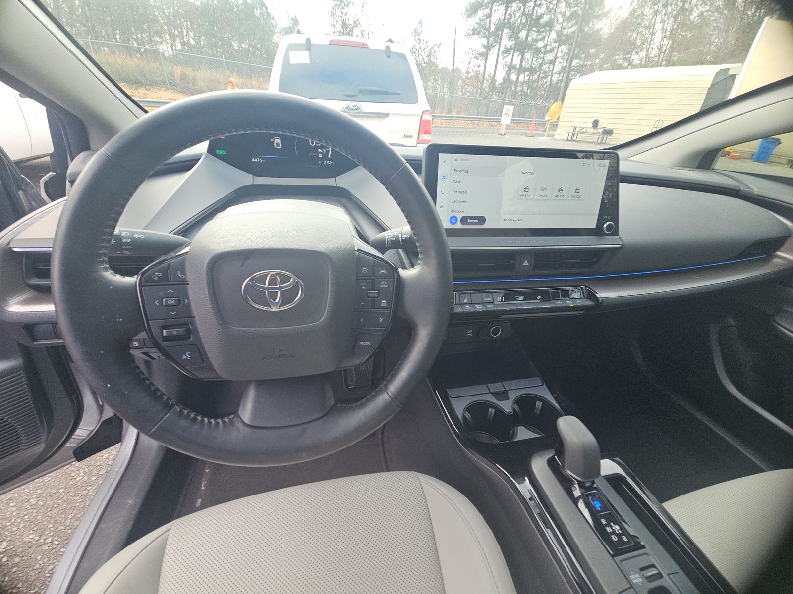 2024 Toyota Prius XLE FWD