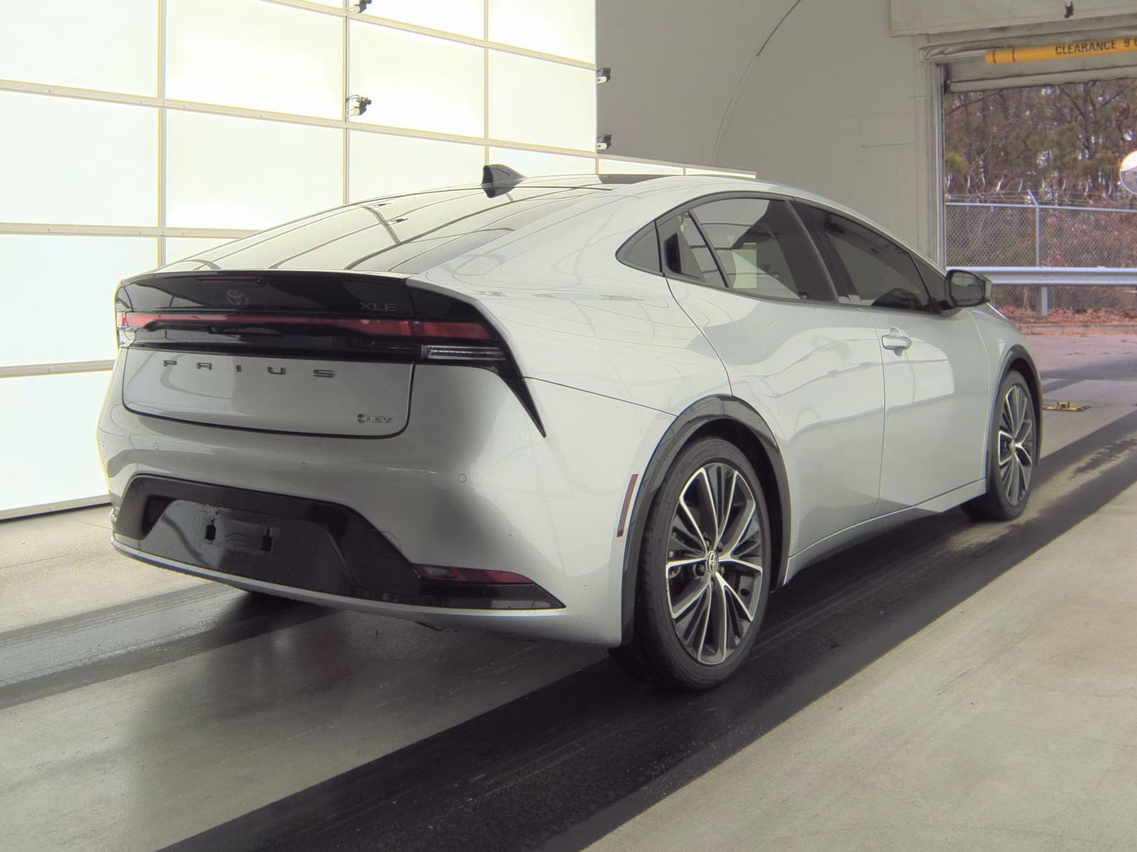 2024 Toyota Prius XLE FWD