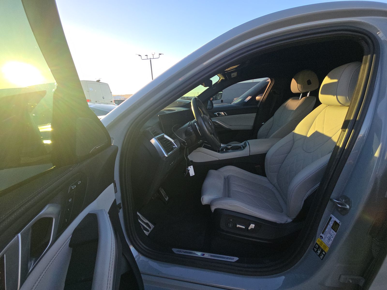 2024 BMW X6 xDrive40i AWD