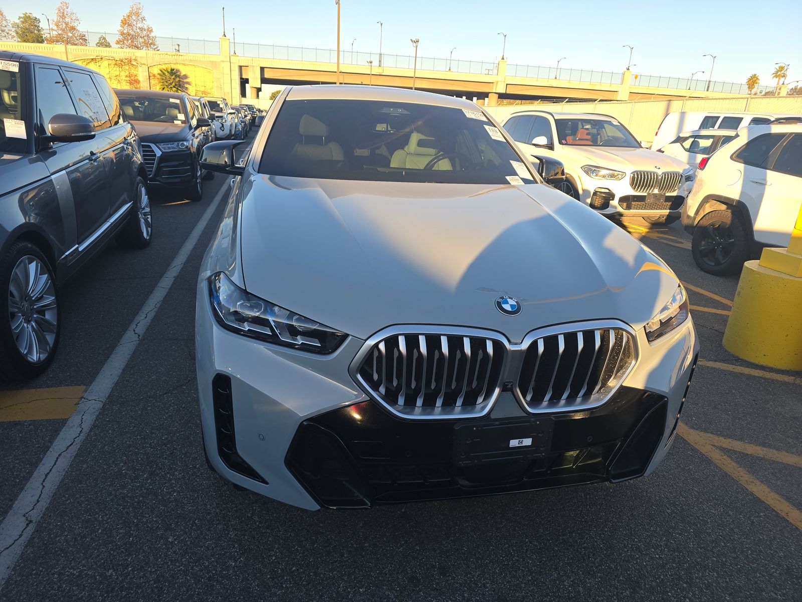 2024 BMW X6 xDrive40i AWD