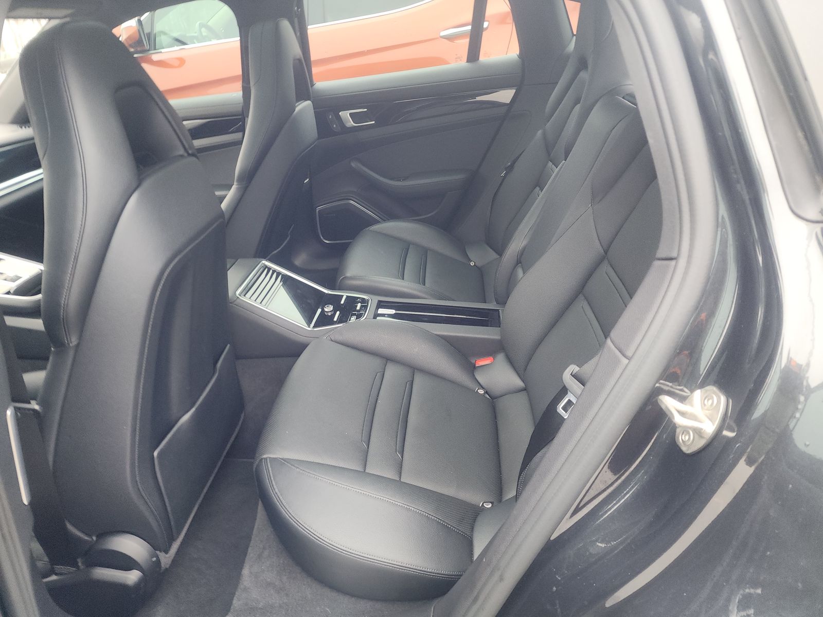 2022 Porsche Panamera 4 AWD