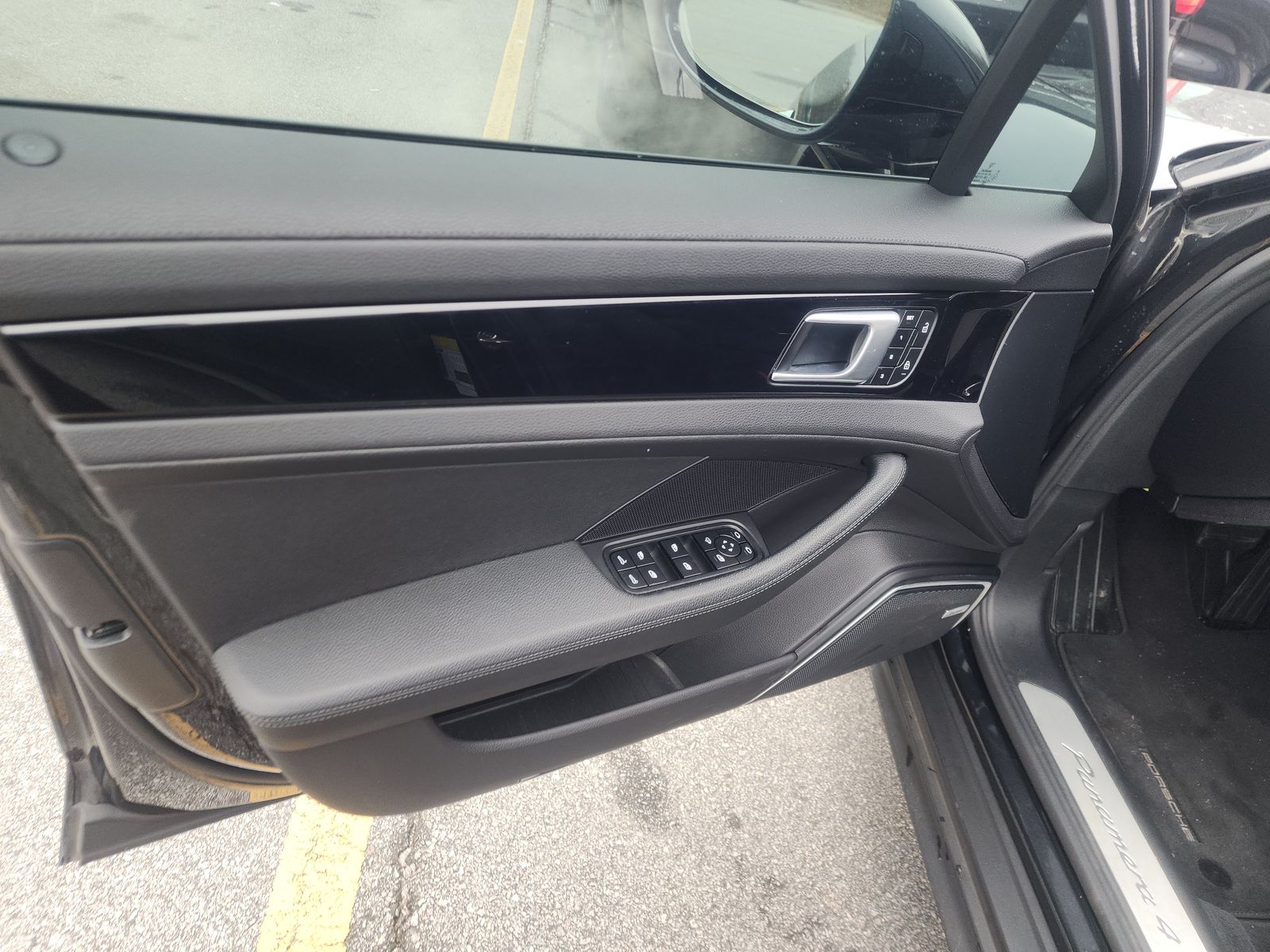 2022 Porsche Panamera 4 AWD