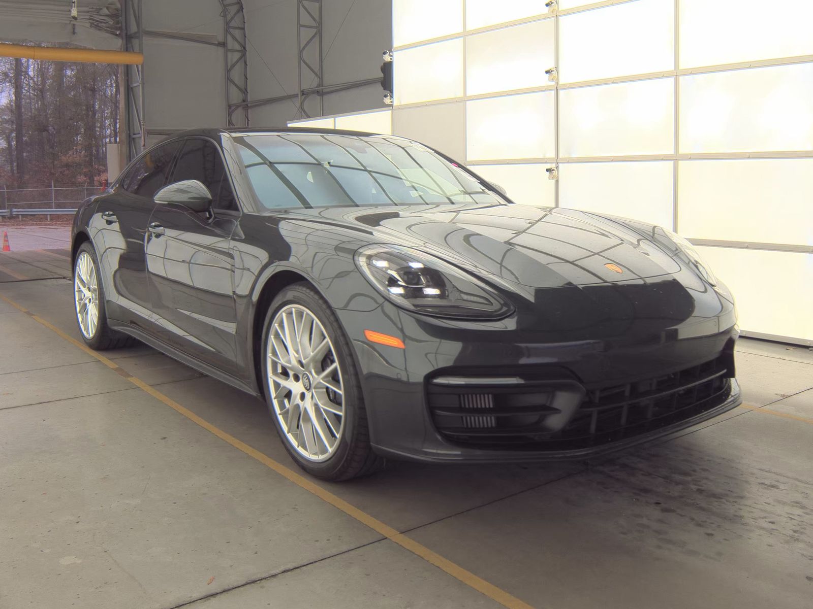 2022 Porsche Panamera 4 AWD