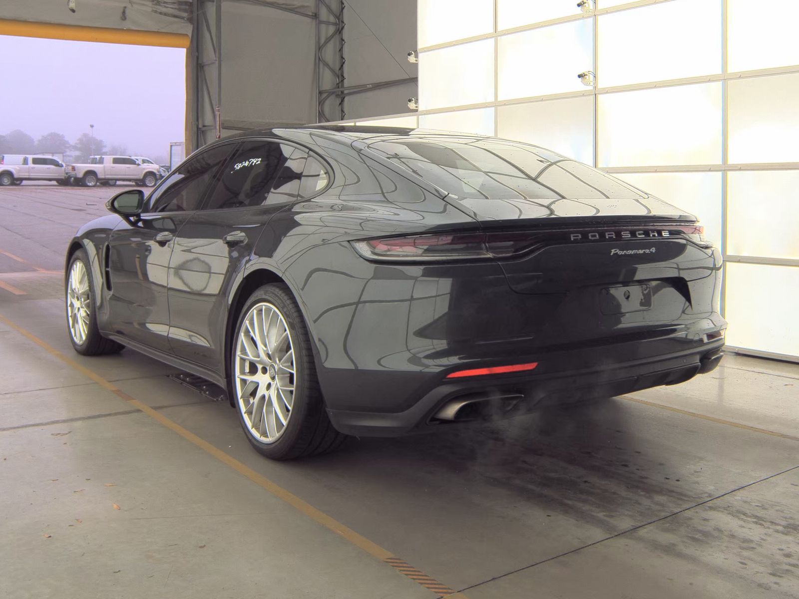 2022 Porsche Panamera 4 AWD