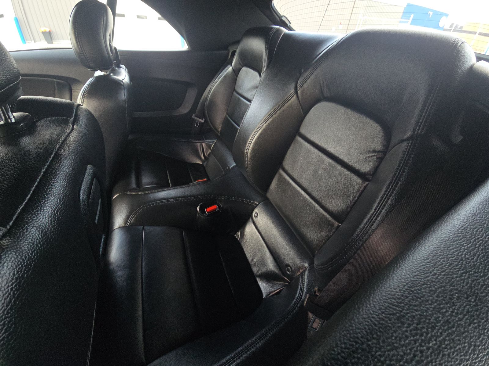 2022 Ford Mustang EcoBoost RWD