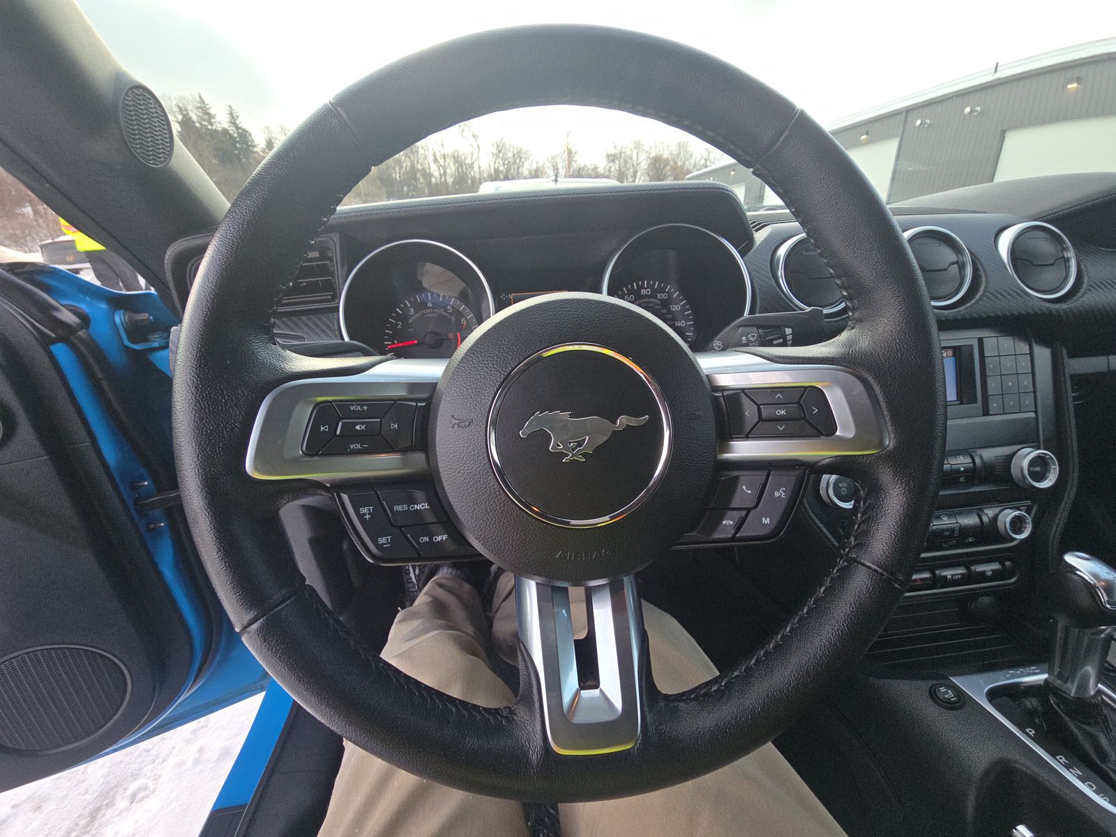 2022 Ford Mustang EcoBoost RWD