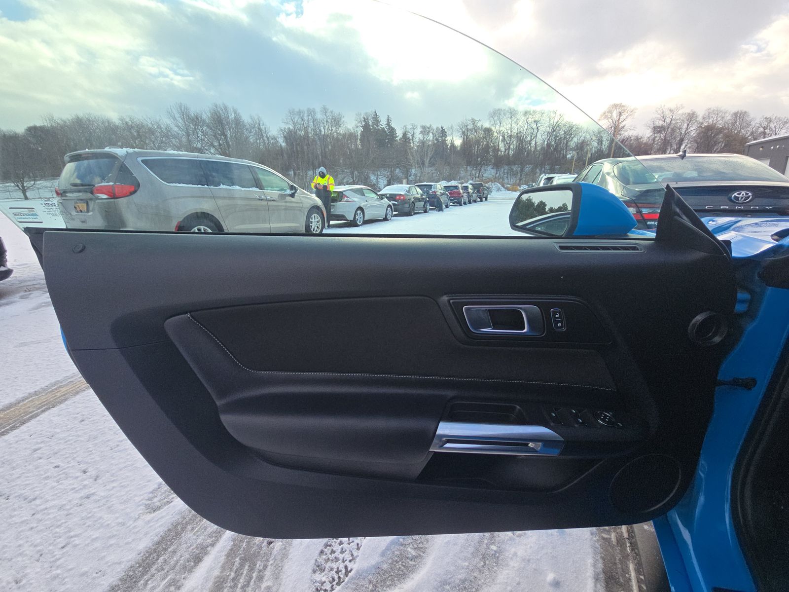 2022 Ford Mustang EcoBoost RWD