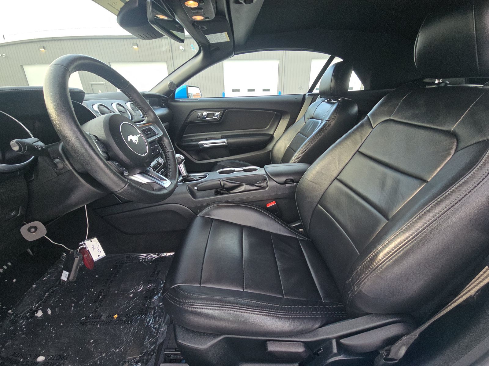 2022 Ford Mustang EcoBoost RWD