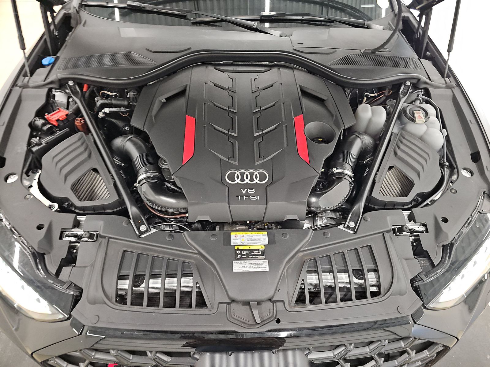 2023 Audi S8 Base AWD