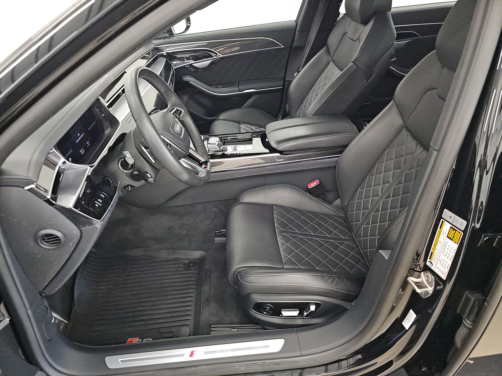 2023 Audi S8 Base AWD