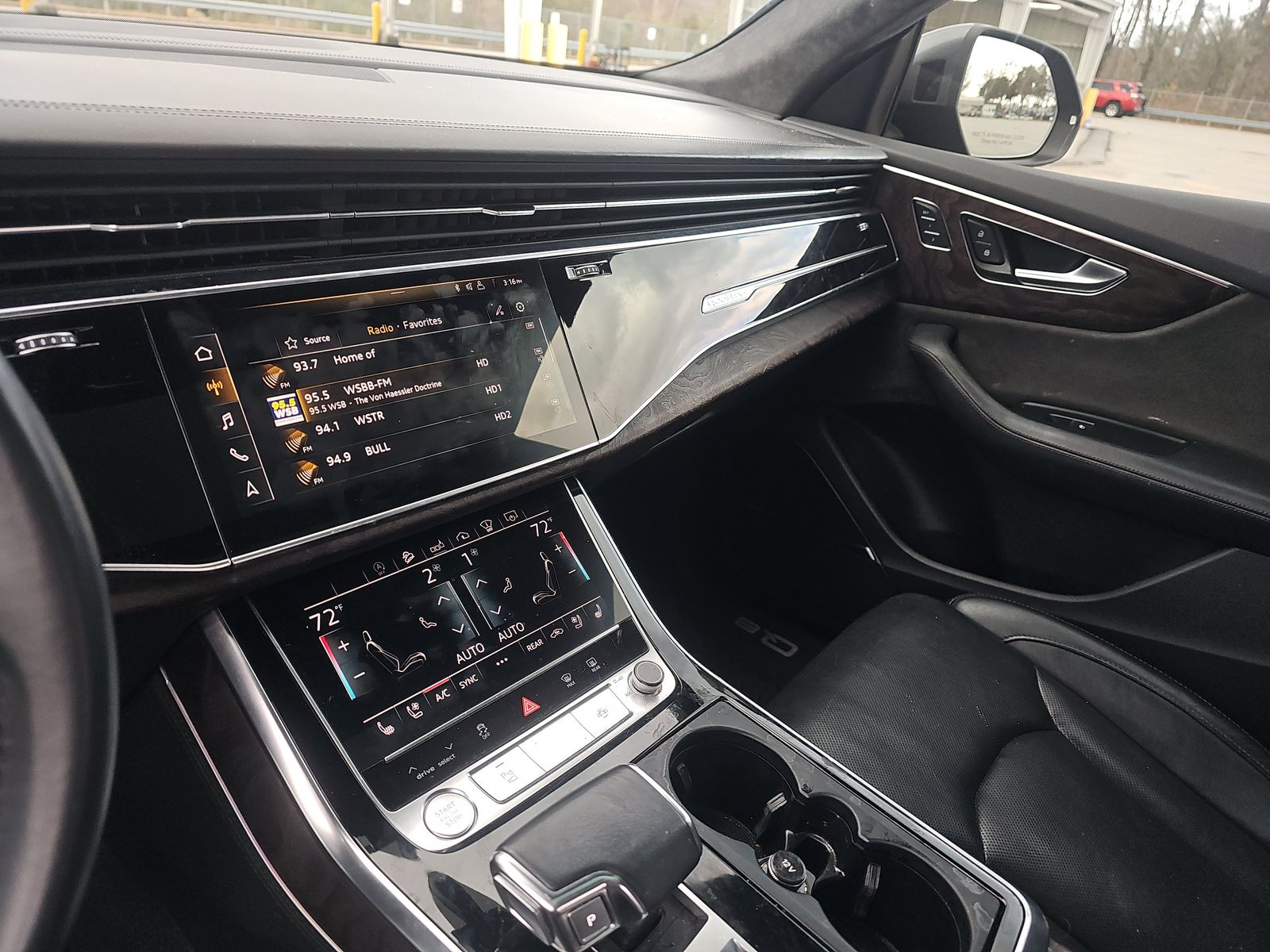 2020 Audi Q8 Prestige AWD