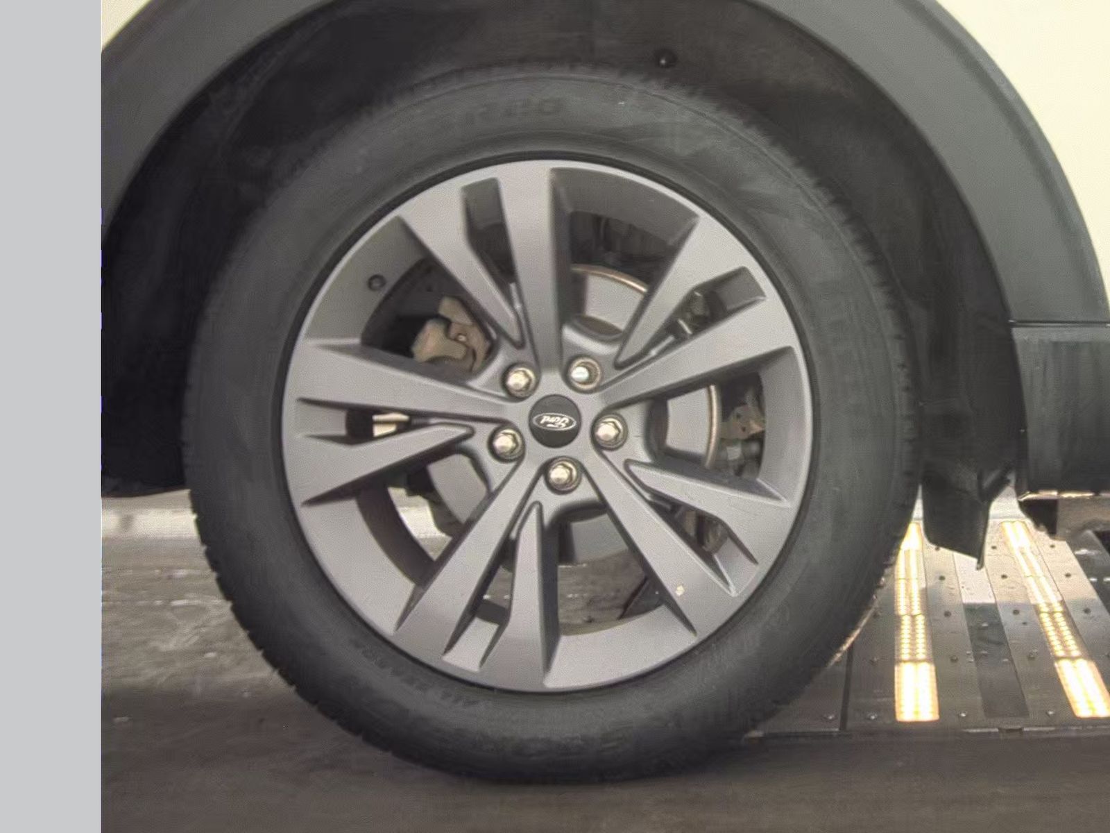 2022 Ford Explorer XLT FWD