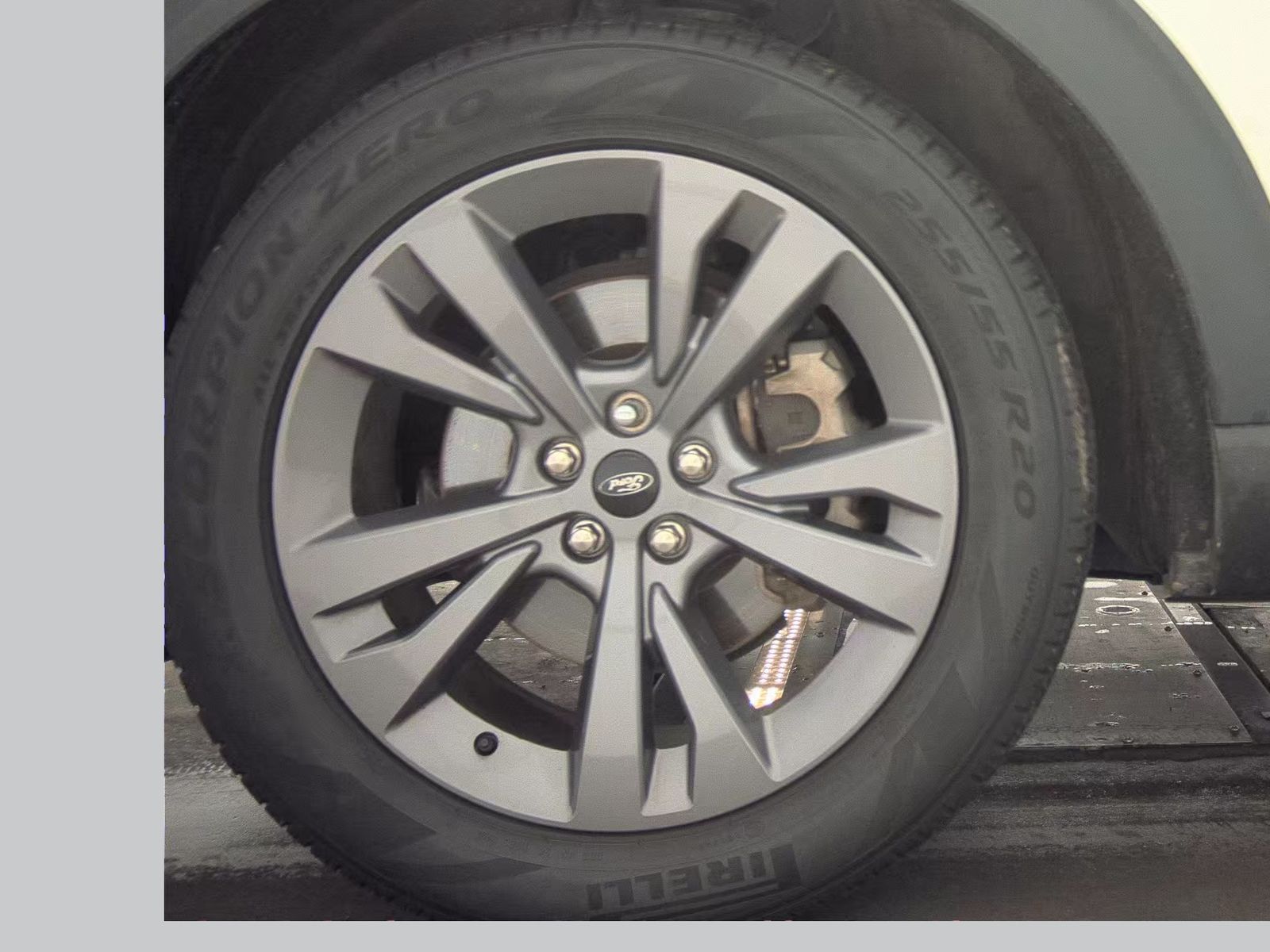 2022 Ford Explorer XLT FWD