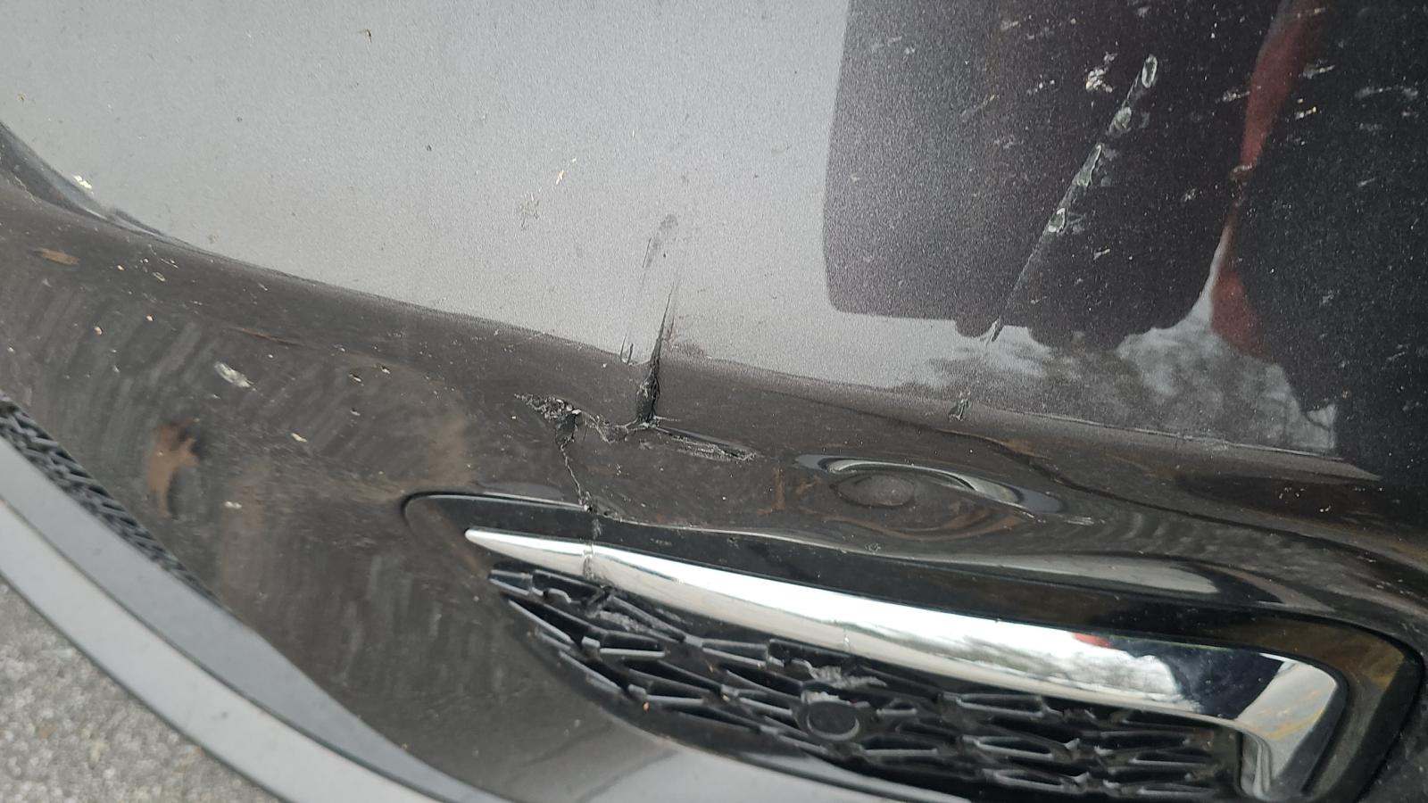 2023 Chrysler Pacifica Hybrid Limited FWD