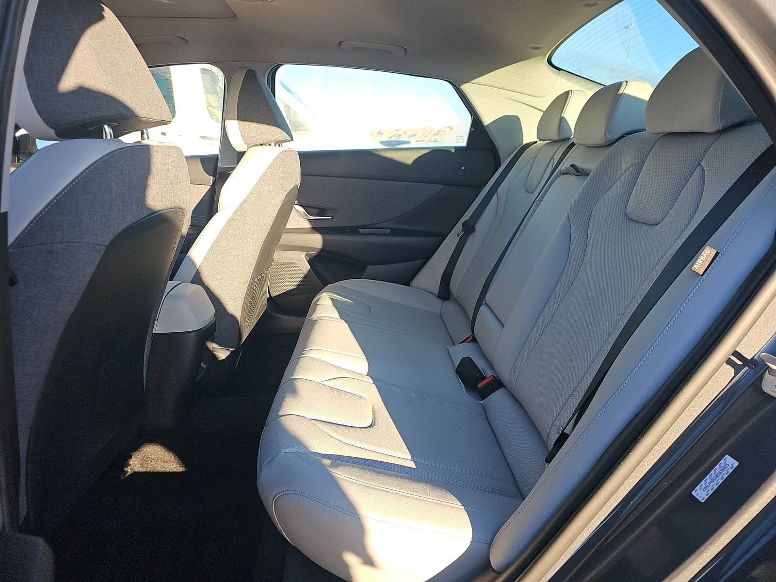 2024 Hyundai Elantra Limited FWD