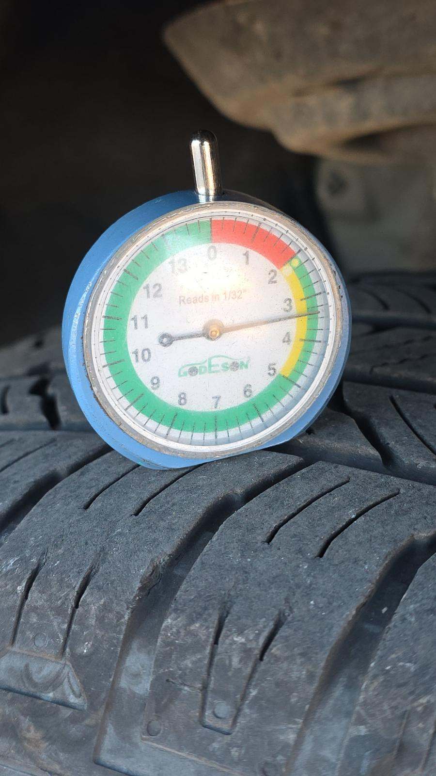 2023 Toyota Highlander LE FWD