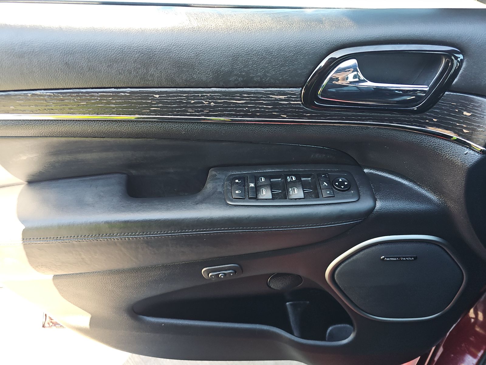 2019 Jeep Grand Cherokee Overland High Altitude Edition AWD