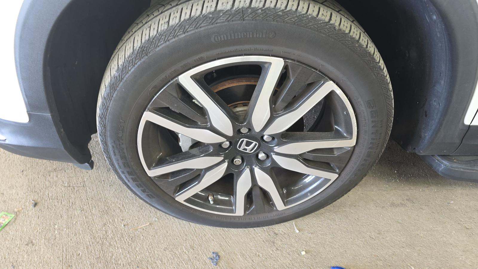 2022 Honda Pilot Touring AWD