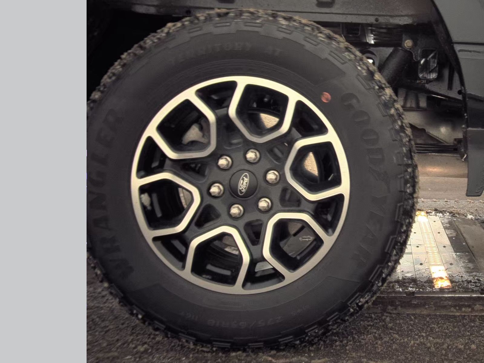 2023 Ford F-150 Hybrid XLT AWD