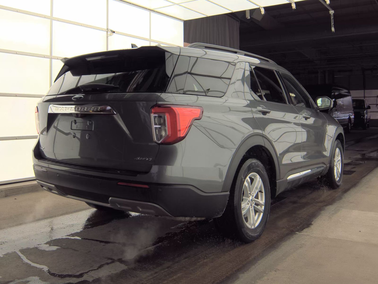 2023 Ford Explorer XLT AWD
