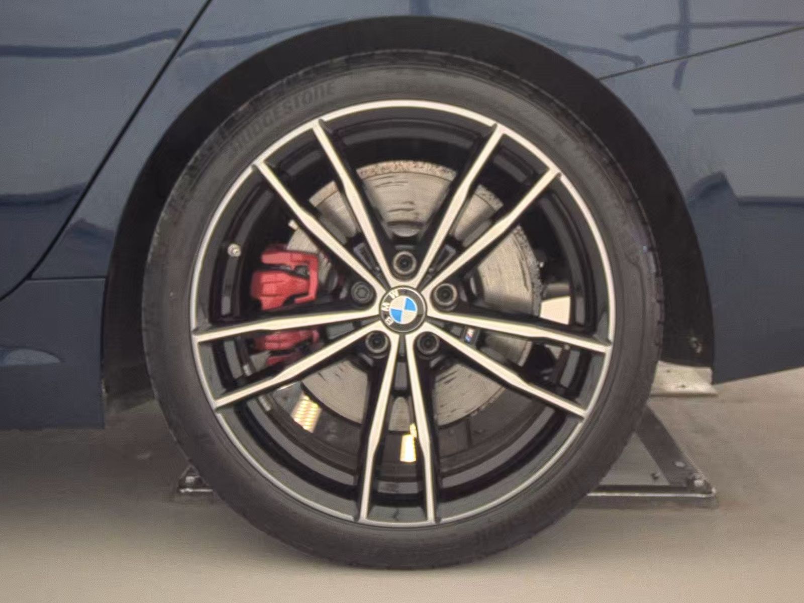 2023 BMW 3 Series 330i xDrive AWD