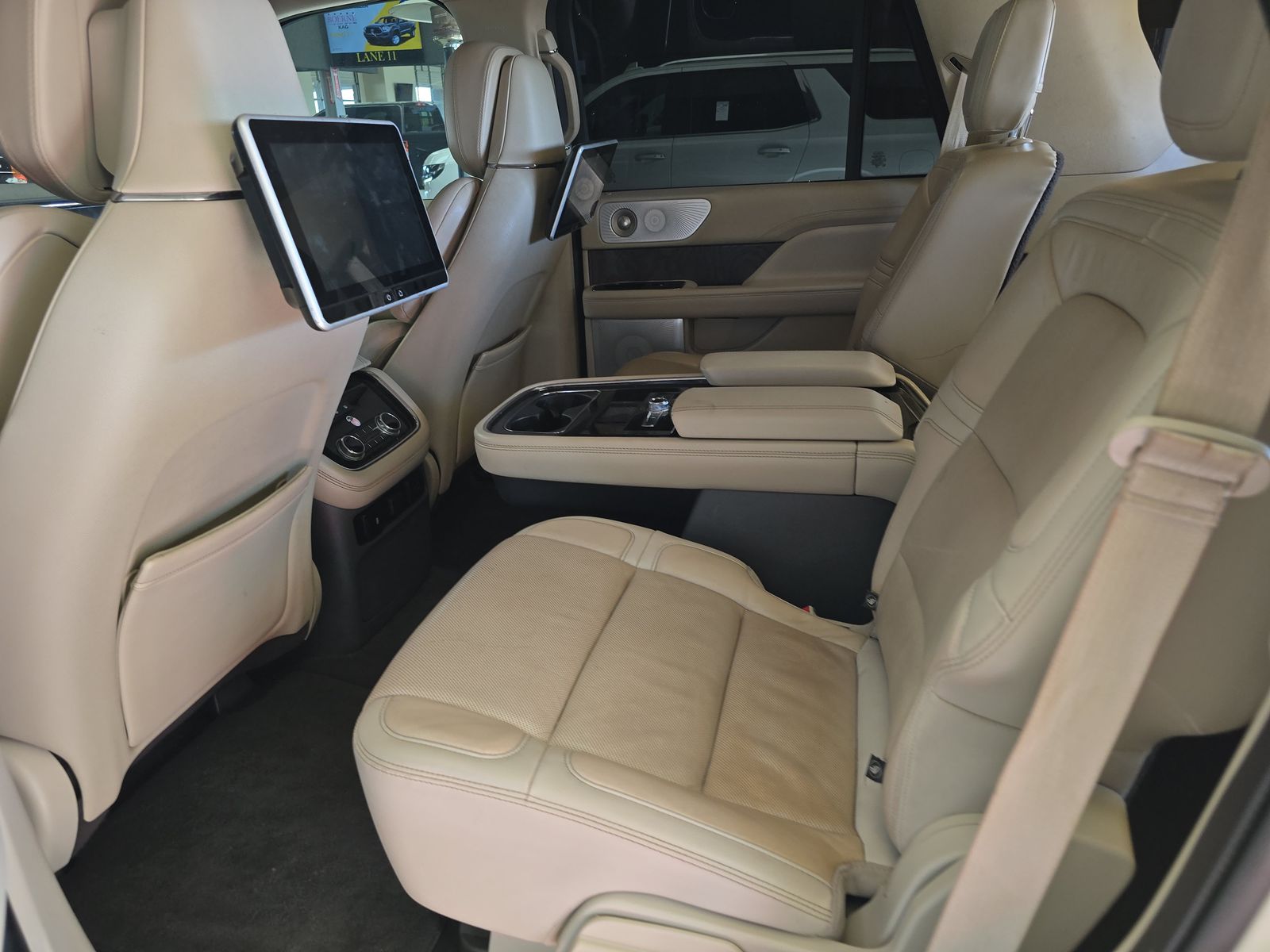 2020 Lincoln Navigator Reserve RWD