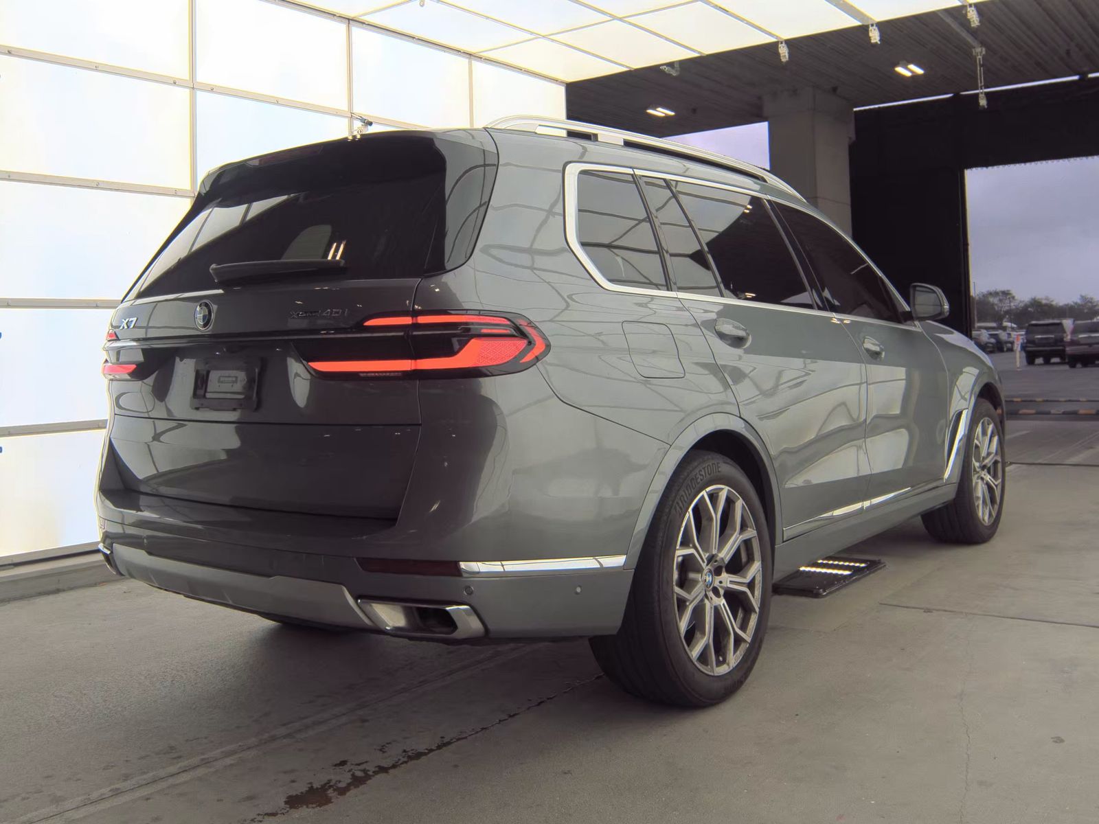 2023 BMW X7 xDrive40i AWD