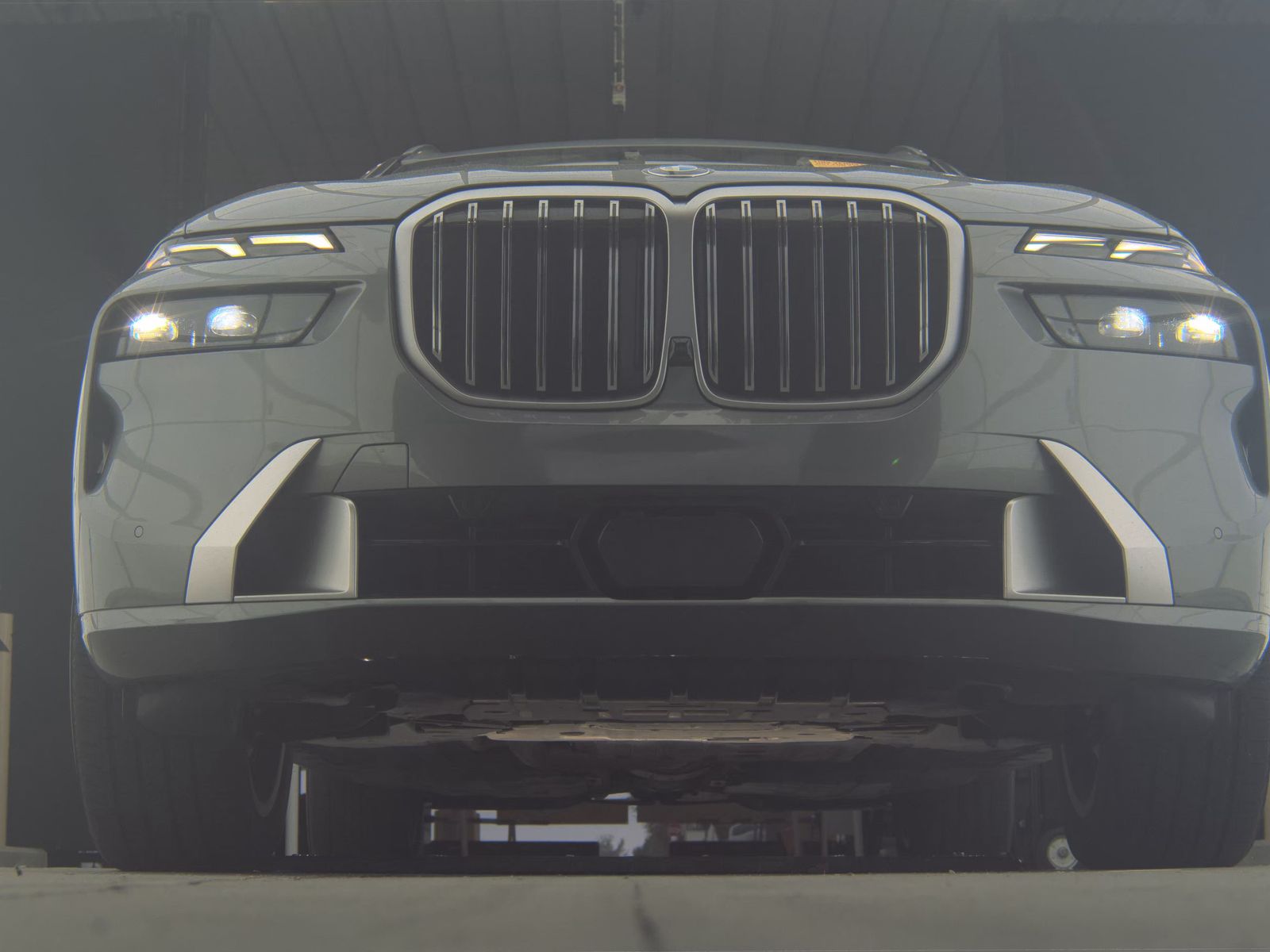 2023 BMW X7 xDrive40i AWD