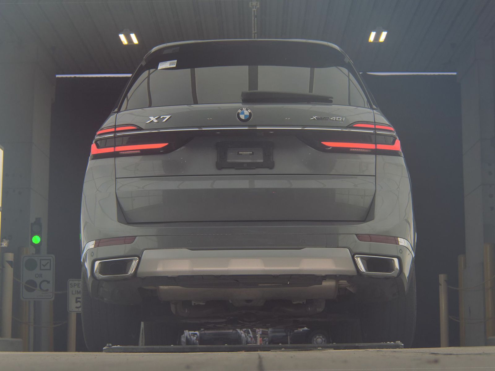 2023 BMW X7 xDrive40i AWD