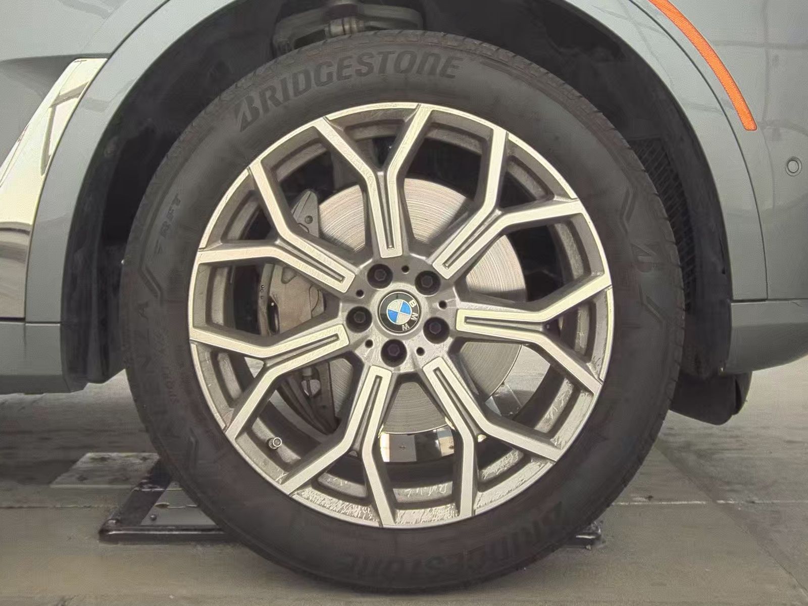 2023 BMW X7 xDrive40i AWD