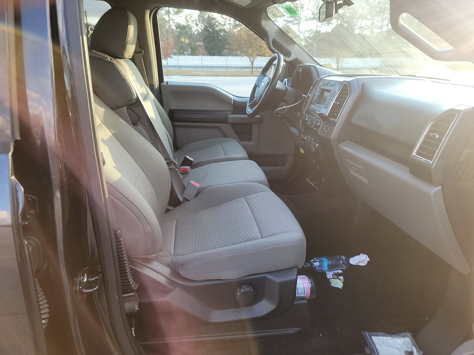 2015 Ford F-150 XLT RWD