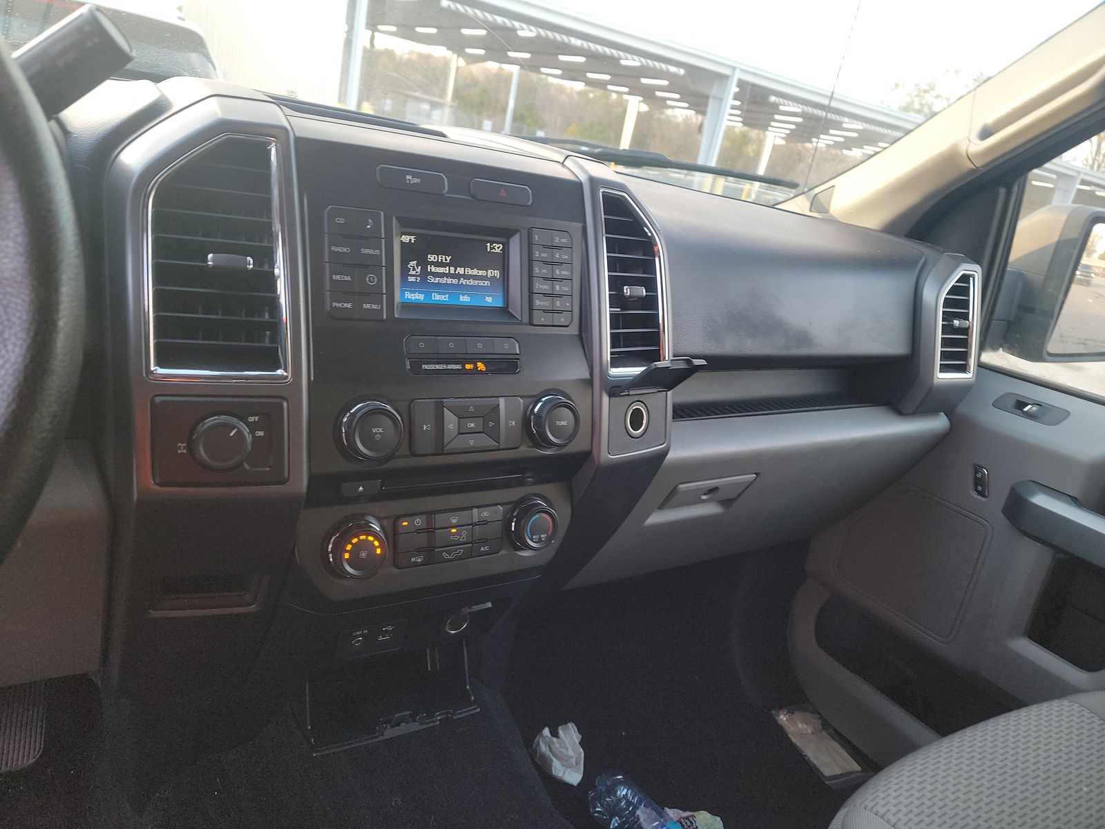 2015 Ford F-150 XLT RWD