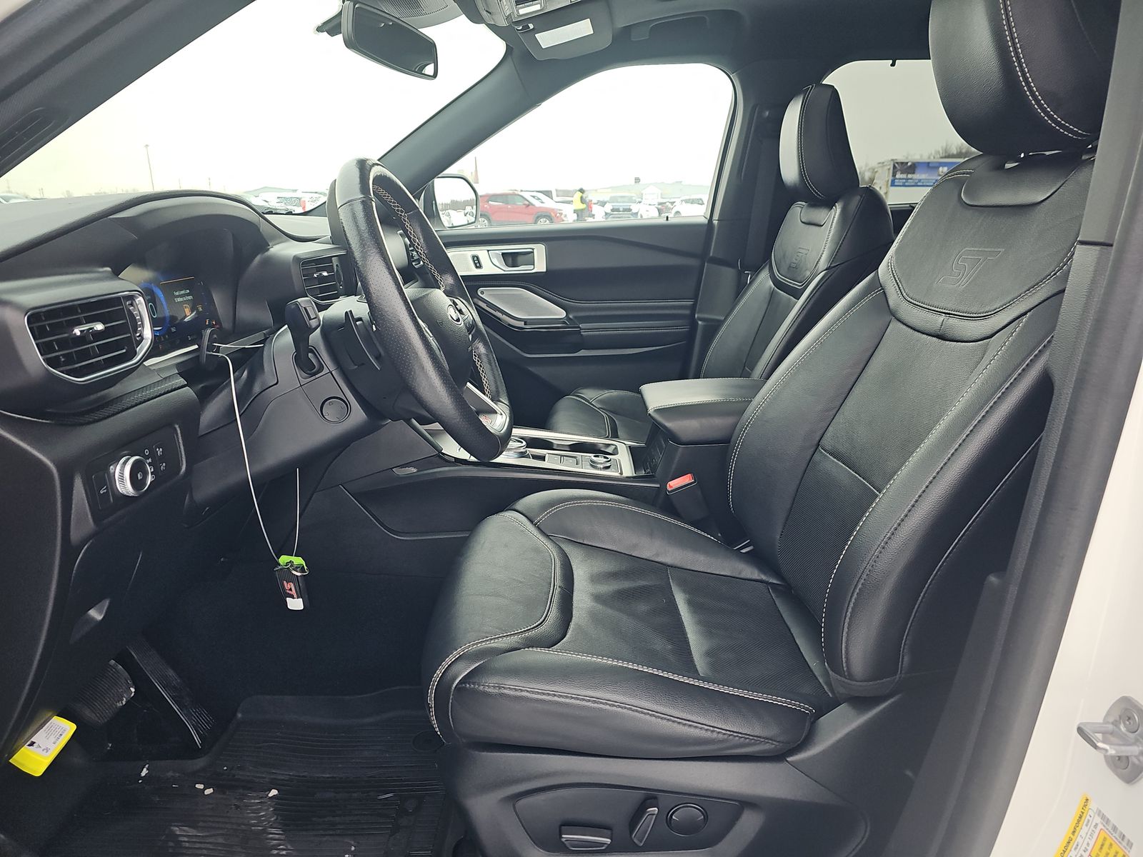 2022 Ford Explorer ST AWD