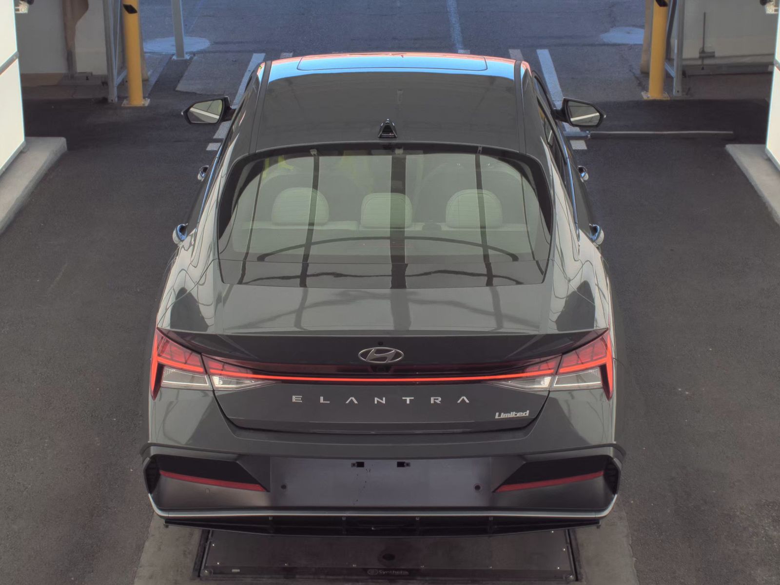 2024 Hyundai Elantra Limited FWD